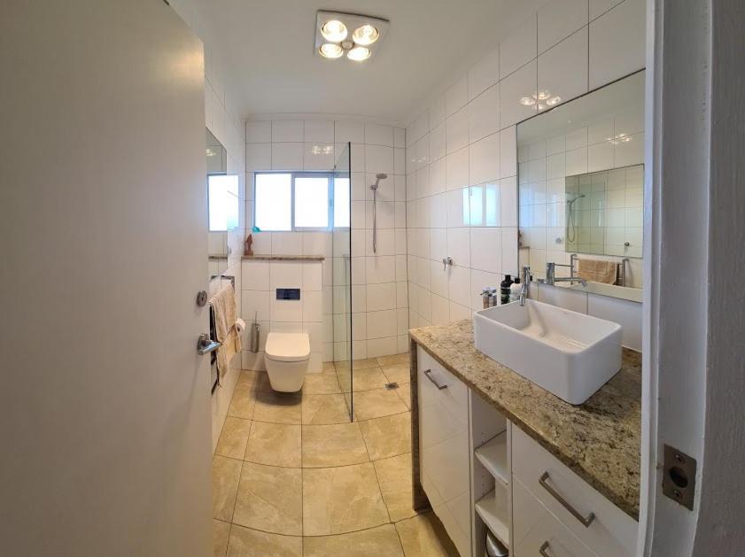 Acushla Accommodation West Beach Esterno foto